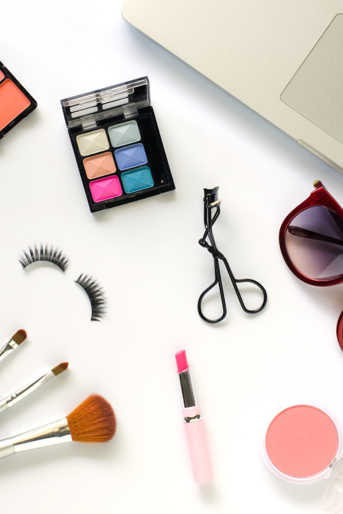 Accesorios femeninos elegantes y modernos de Florita Bonita