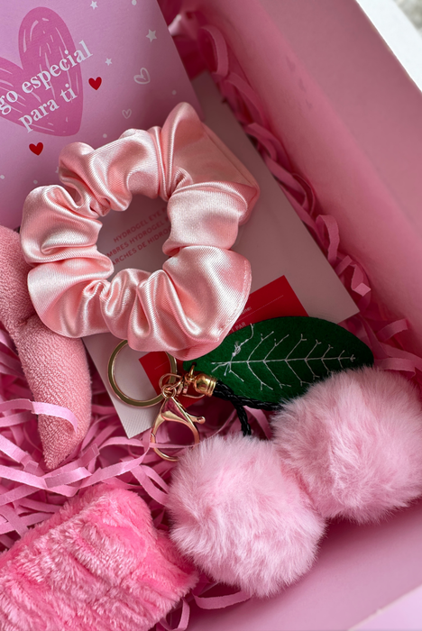 Box de Regalo con llavero con pompones - Florita Bonita