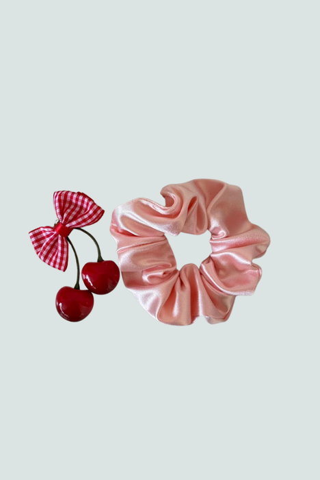 Colet satinado color melón para peinados suaves y con estilo