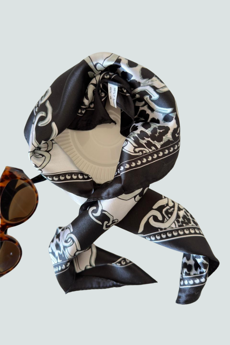 Pañoleta de seda azul oscuro - bandana elegante Florita Bonita
